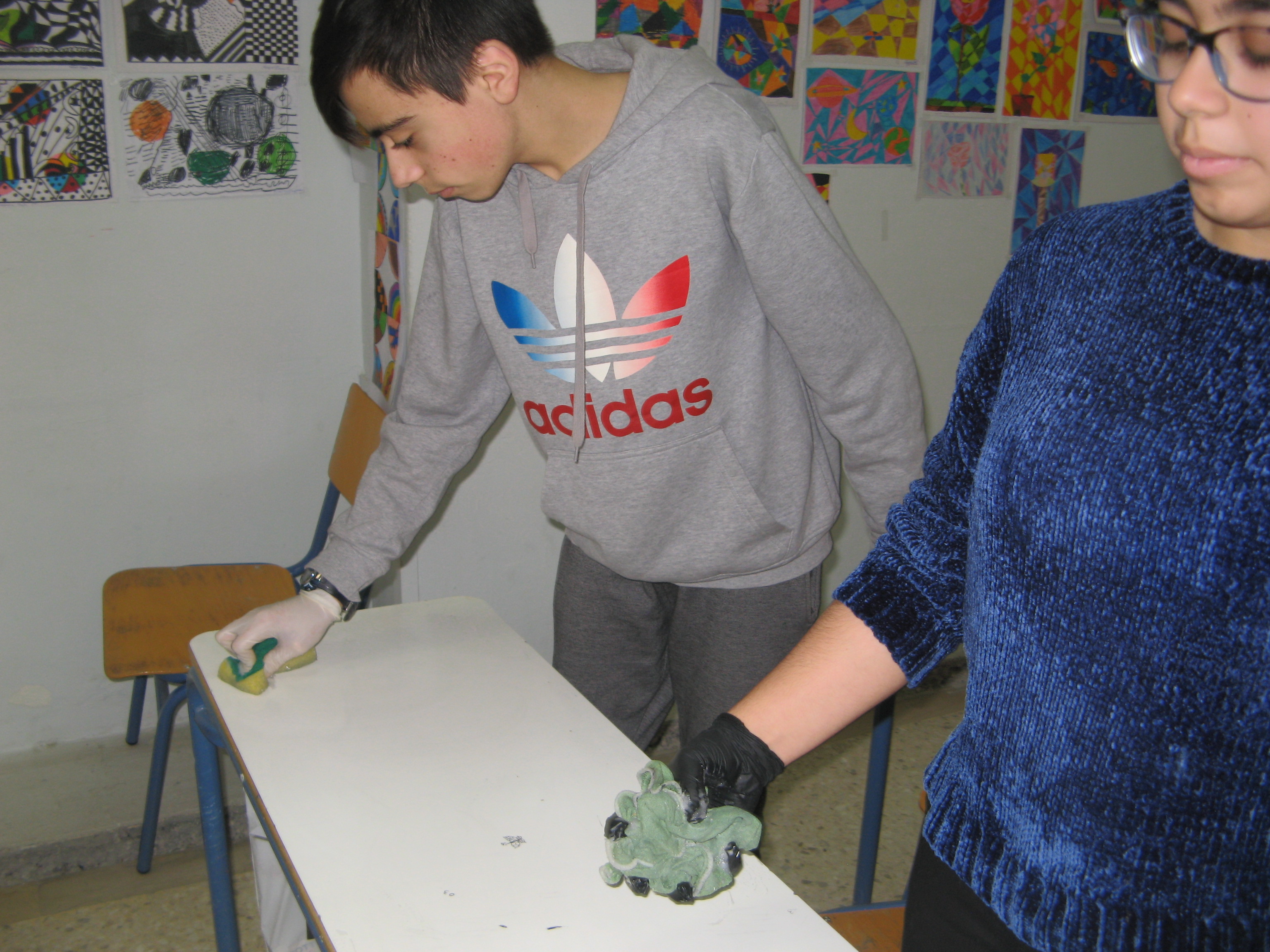 καθαρίζοντας.... καθαρίζοντας....