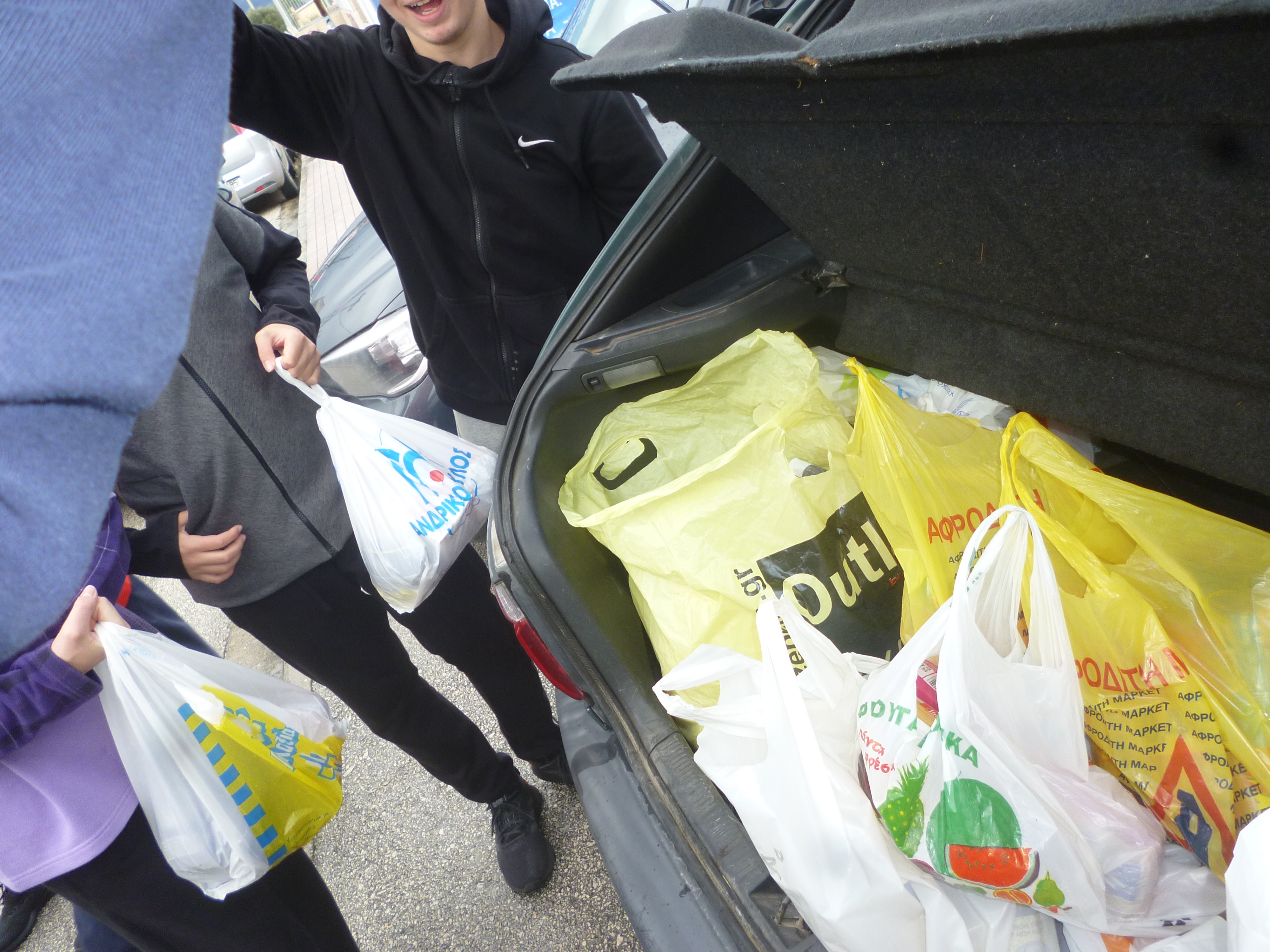 Φωτεινό αστέρι είδη τροφίμων και ένδυσης